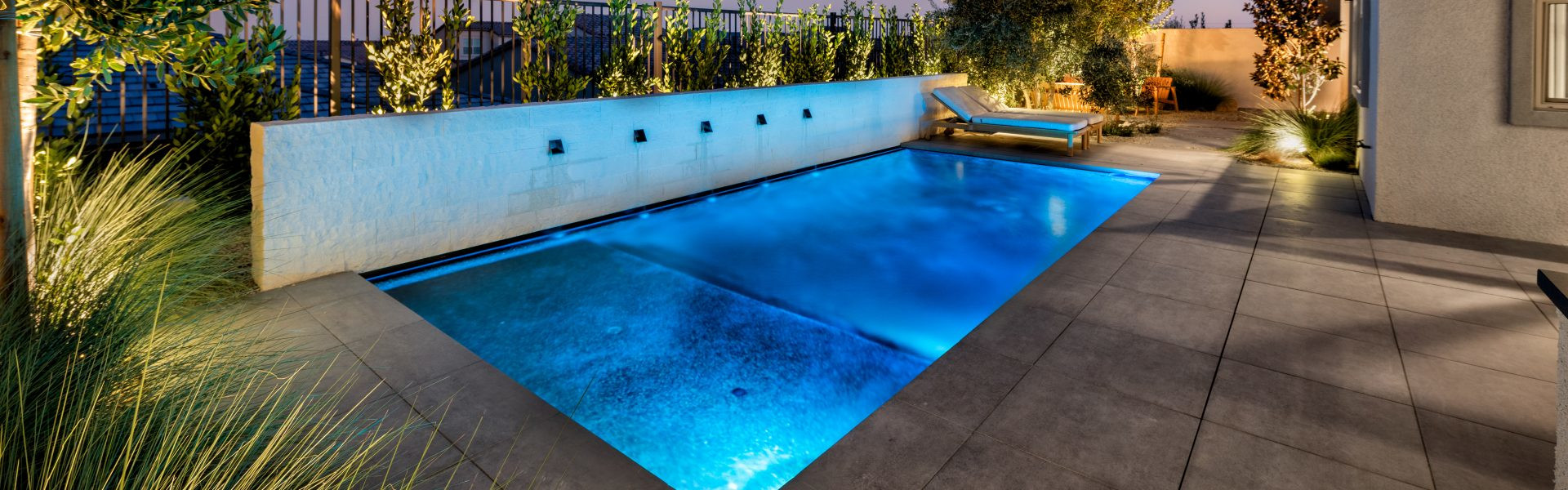 CREATOR: gd-jpeg v1.0 (using IJG JPEG v62), quality = 82